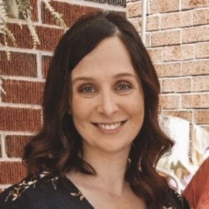 Meet your Posher, Caitlin